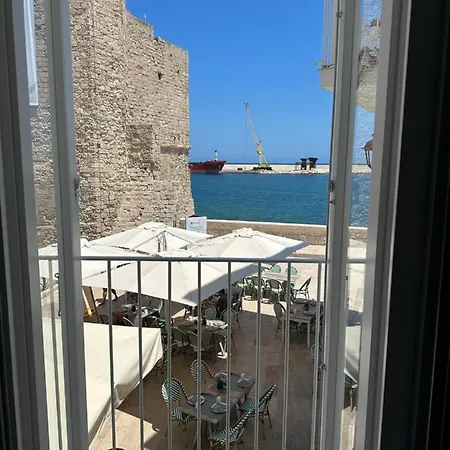 Accalmia 招待所 4*